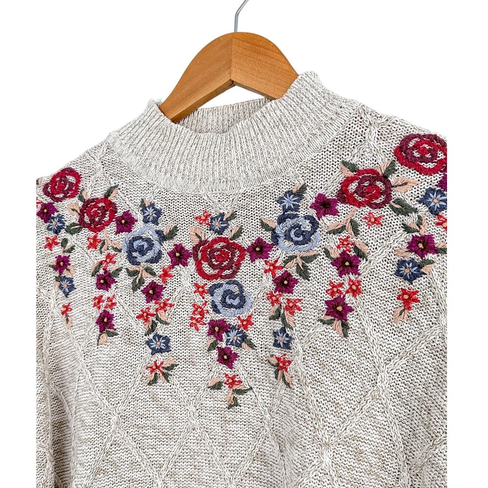 Vintage Alfred Dunner Floral Flower Embroidered  Grandma Knit Sweater Top petite - Picture 3 of 5
